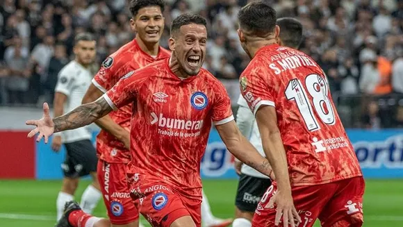 Corinthians and Argentinos Juniors Advance to Copa Sudamericana Knockout Stages
