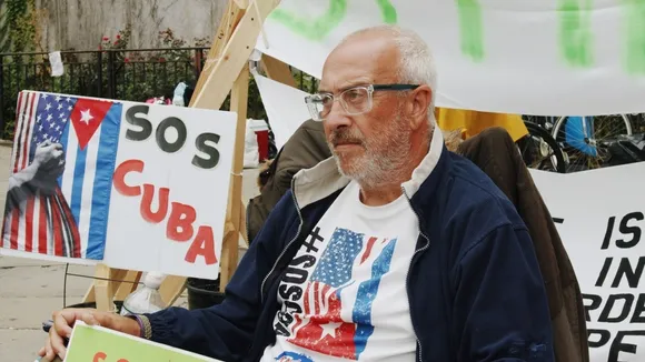 Cuban Journalist Begins Hunger Strike at UN, Demanding Condemnation of Rights Abuses