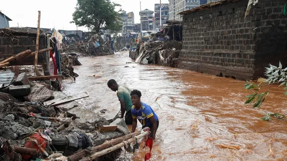 Nairobi Grapples with Devastating Floods: Roads Submerged, Over 40,000 Displaced