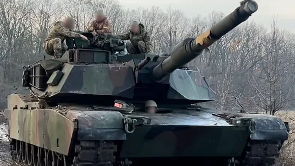Russia Captures U.S. Abrams Tank in Ukraine, Transporting It to Moscow for NATO Equipment Exhibition
