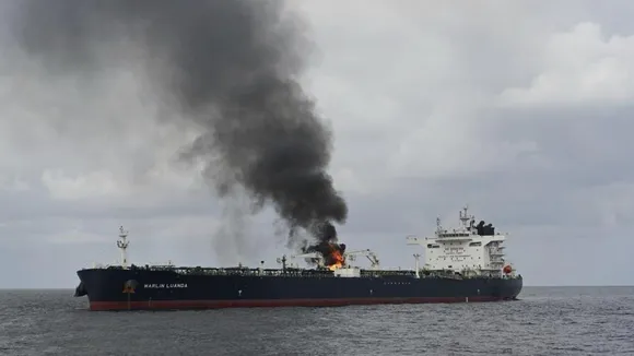 Greek-Owned Bulk Carrier Attacked by Yemen's Houthi Rebels in Red Sea