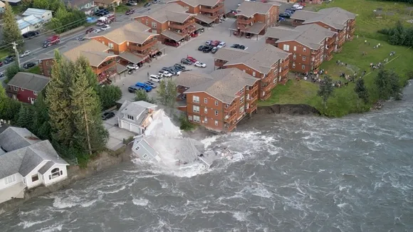 AlaskaGovernor Declares State Disasteras Flooding Inundates Southwest Communities