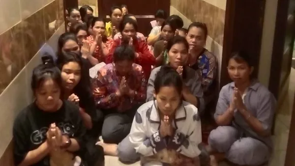 Cambodian Female Workers Stranded in Saudi Arabia Plead for Swift Repatriation