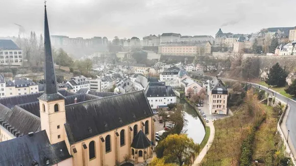 Luxembourg Parliament Debates Housing Package Amid Rising Unemployment