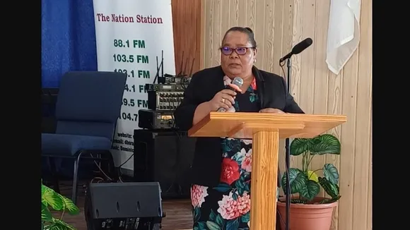 Dominica Education Minister Encourages Parents to Read with Children
