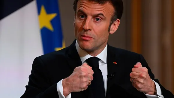 French Politician Criticizes EU Parliamentary Proceedings as "Farce" in Tweet
