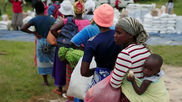 Zimbabwe's Ruling Party Accused of Politicizing Food Aid Amid Severe Drought
