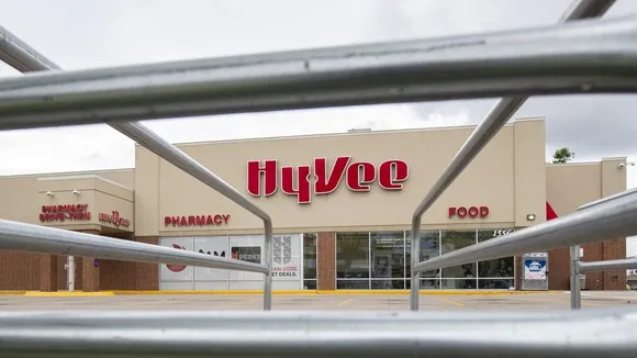 Hy-Vee to Close First Avenue Store in Cedar Rapids Despite Lease Extension
