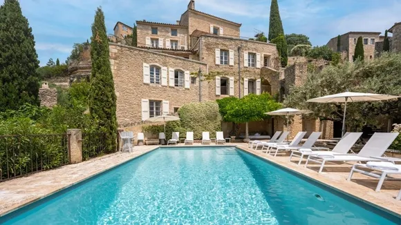 Onefinestay Unveils Luxury Villa Collection in Provence