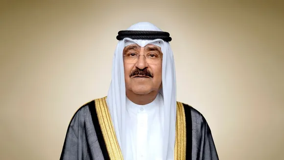 Kuwait's Emir Dissolves Parliament, Suspends Constitution for Four Years
