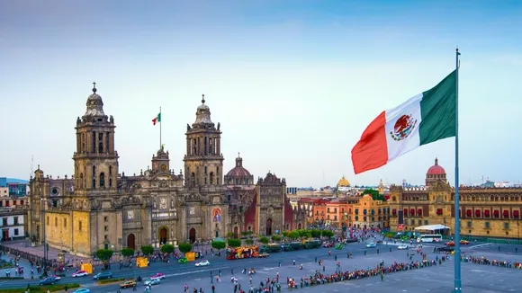 Mexican Congress Approves 22 Days of Paid Vacation for Workers