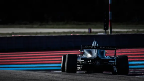 Max Verstappen Opposes F1 Superlicence Rule as Kimi Antonelli Debate Heats Up