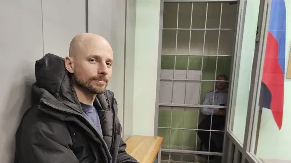 Russian Journalists Arrested on Extremism Charges Linked to Navalny YouTube Videos