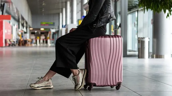 Traveler Shares Decade-Long Strategy to Avoid Checked Bag Losses