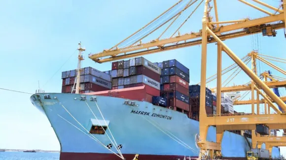 Maersk's MV Maersk Edmonton Makes Inaugural Visit to Sri Lanka's East Container Terminal