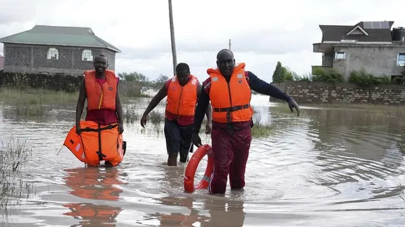 Kenya Floods Kill at Least 70, 8 Bodies Retrieved from River in Makueni County