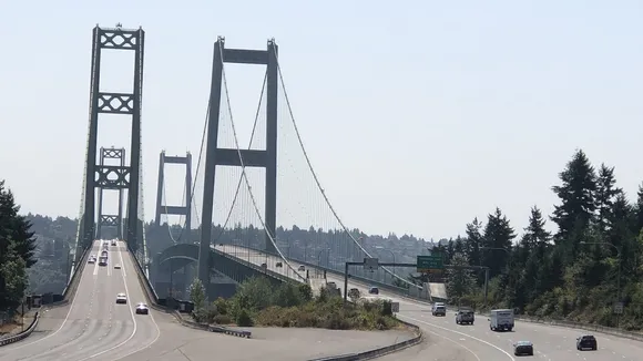 Emergency Repairs Close Lanes on Tacoma Narrows Bridge