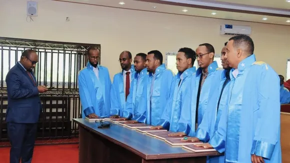 30 New Judges Sworn In at Somalia's Supreme Court