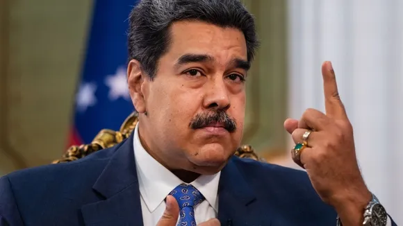 Maduro's Botched English Message to Biden Draws Laughter from Venezuelan Audience