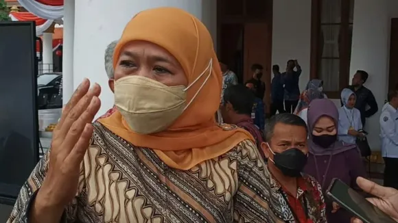 Former Indonesian Social Minister Khofifah Indar Parawansa Reported to KPK Over Alleged Corruption