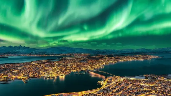 Lastminute.com Offers Northern Lights Package Holidays Starting from £306pp