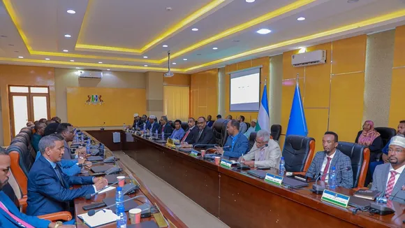 Puntland State Leader Chairs Cabinet Meeting on Security, Politics, and Health