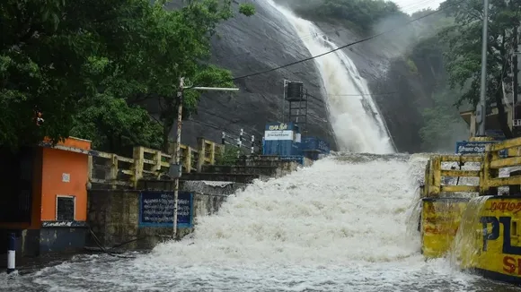 17-Year-Old Boy Swept Away by Flash Floods at Old Courtallam Waterfalls