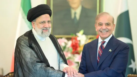 Pakistan and Iran Call for Peaceful Resolution of Kashmir Issue in Joint Statement