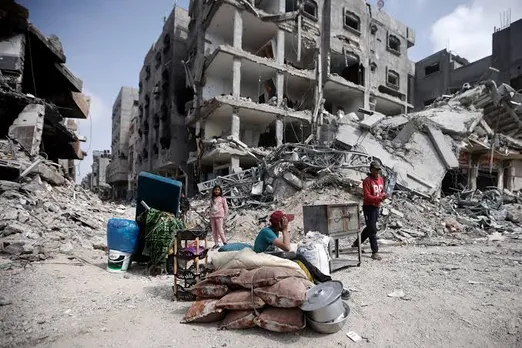 Israeli Airstrike Kills Four in Gaza City, Injures Fourteen