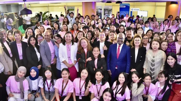 Globacom Encourages Girls to Pursue STEM and Leadership Roles