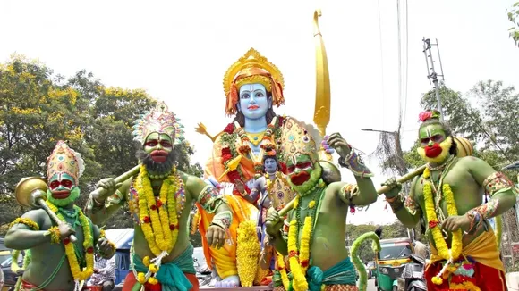 Ram Navami Celebrations in Bengaluru Amid Political Tensions in West Bengal