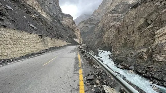 FWO Restores Karakoram Highway After Massive Landslides