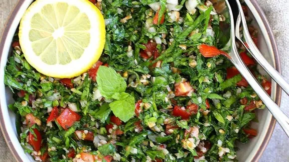 Mastering the Art of Traditional Lebanese Tabbouleh Salad
