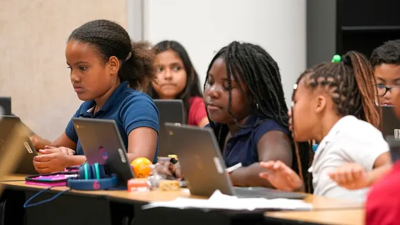 Newark Public Schools to Expand AI Tutoring Tool Districtwide After Successful Pilot