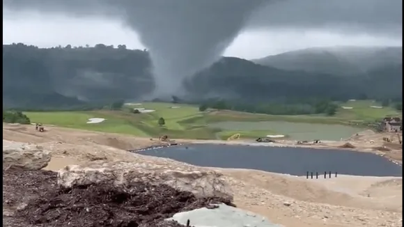 Tornado Strikes Tiger Woods-Designed Golf Course in Missouri