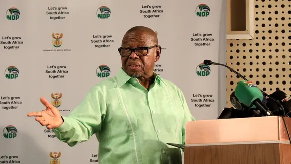 Calls for Blade Nzimande's Resignation Amid NSFAS Student Funding Crisis