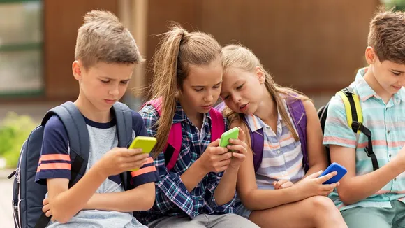 Excessive GadgetUseStunting Children's Social Skills, Experts Warn