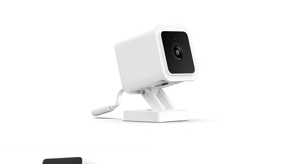 Wyze Cam Pan v3 Outshines Ring Pan-Tilt Indoor Cam with Lower Price and Rich Features