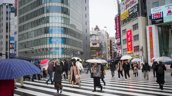 Japanese Consumers Face Financial Strain as Inflation Drives Up Credit Card Spending