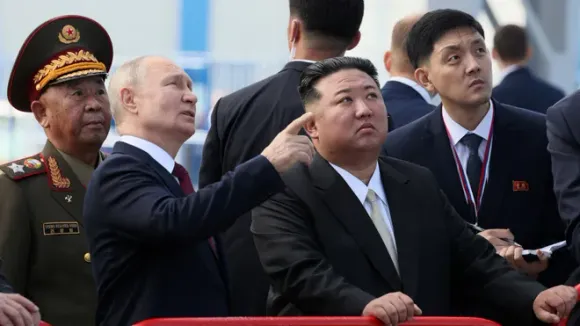 Putin and Kim Jong Un Kick Off Official Events in Pyongyang's Kim Il Sung Square, Pledging to Strengthen Bilateral Ties