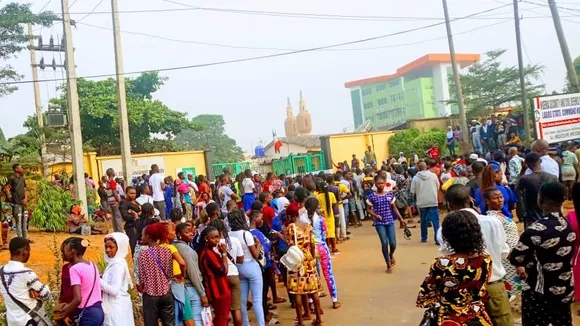 UTME Candidates Stranded at Lagos CBT Centre Due to Technical Issues