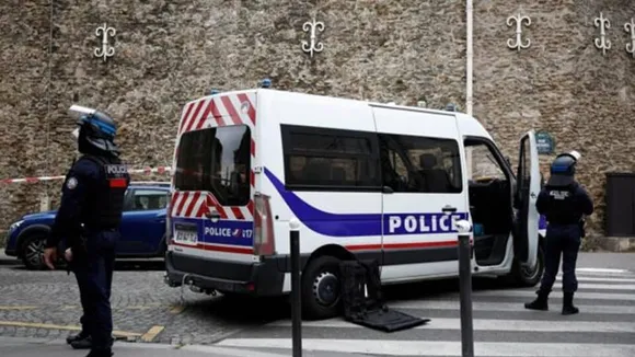 Two French Prison Guards Killed, Three Injured in Ambush to Free Inmate