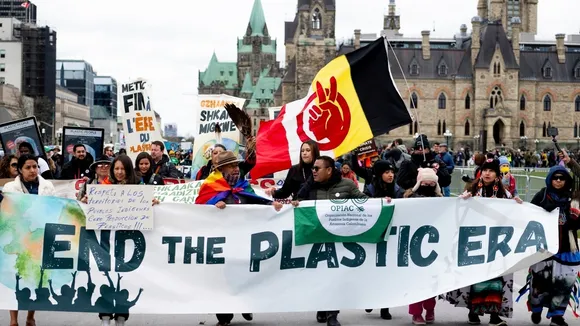 Activists Stage Die-In as 175 Nations Begin UN Talks on Global Plastics Treaty in Ottawa