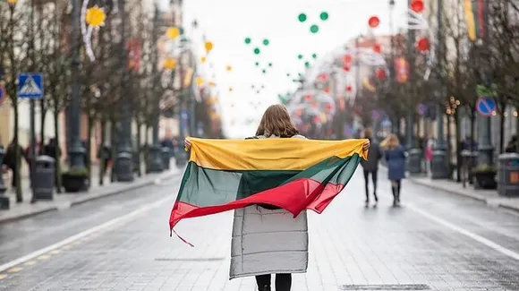 Lithuania to Hold Referendum on Allowing Dual Citizenship in May 2024