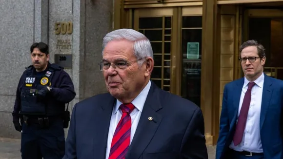 US Senator Bob Menendez and Wife Face Separate Trials Amid Corruption Allegations