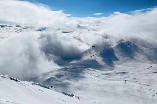 Avalanches Strand Dozens in Chilean Mountain Towns
