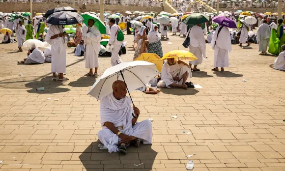 Hajj Death Toll Surpasses 1,000 Amid Extreme Heat and Unregistered Pilgrims