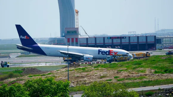 FedEx Cargo Plane Makes Dramatic Gear-Up Landing in Istanbul, Investigation Launched