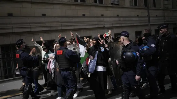 French Police Remove Pro-Palestinian Protesters Occupying Sorbonne University Courtyard
