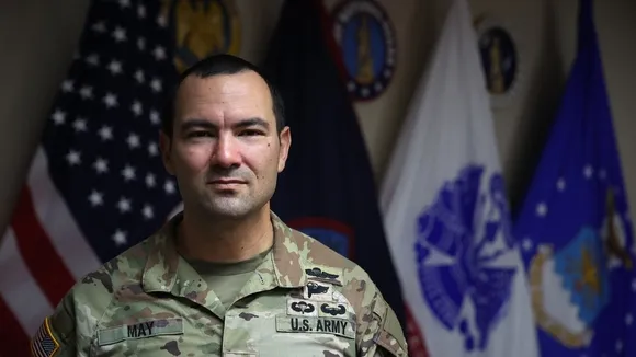 Guam National Guard Officer Earns Prestigious Pathfinder Badge After Overcoming Challenges